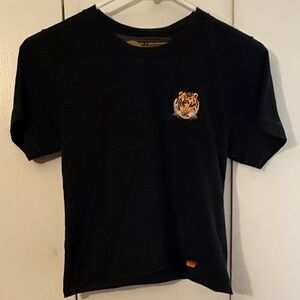 AVIATOR NATION charcoal T-Shirt with Tiger Patch